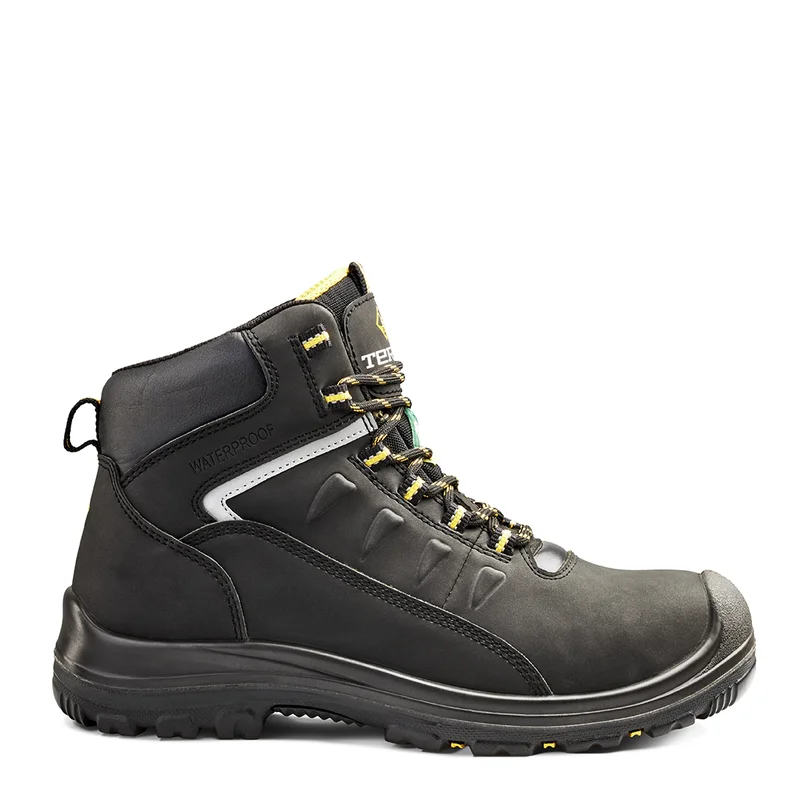 Men's work & safety boots with a gusseted tongue to keep out debrisMen's Terra Black Findlay 6" Waterproof Work Boot R5205B