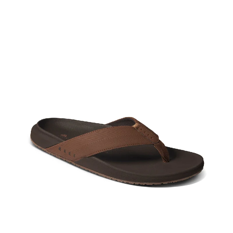 Men's sandals in a neutral color like black or brownMens Raglan  - Java / Gum