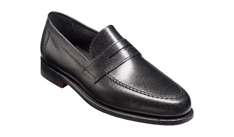 Men's loafers with a smooth leather finishJevington - Black Calf