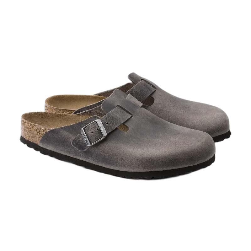 Men's sandals with a decorative buckle or charmMen's sandals with a decorative buckle or charmBoston Soft Footbed Oiled Leather