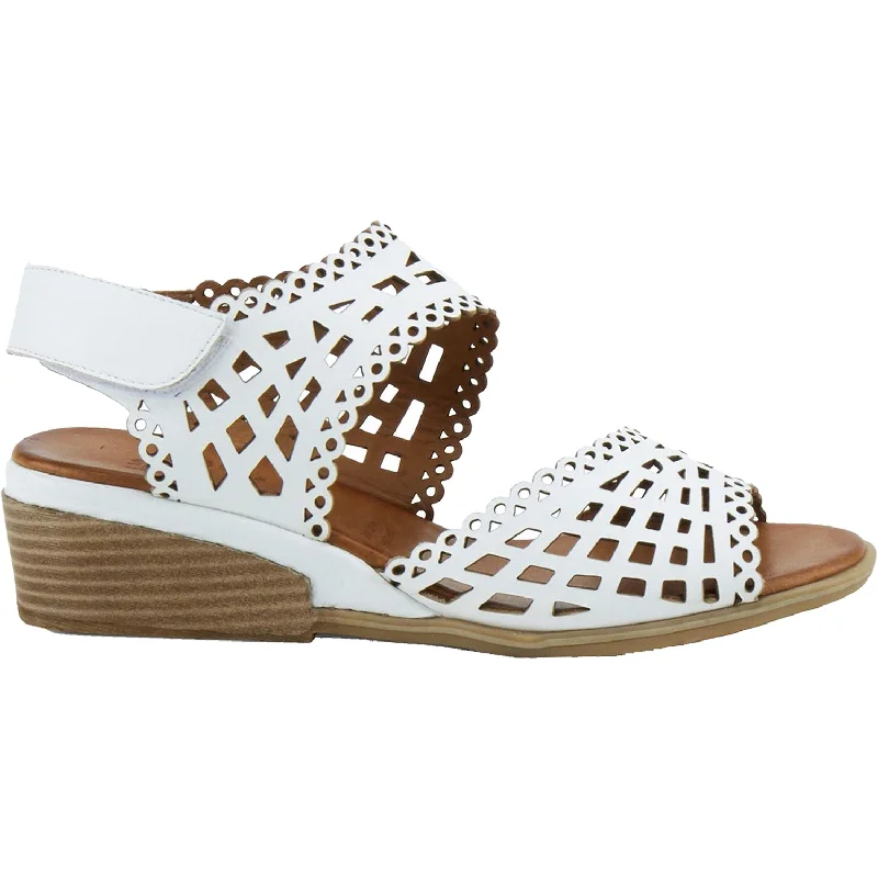 Men's sandals with a cushioned footbedMen's sandals with a cushioned footbedWomen's Spring Step Petra White Leather