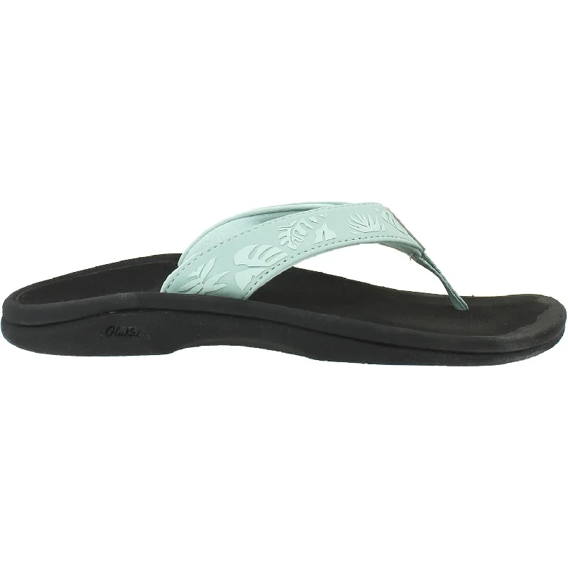 Men's sandals with a rubber sole for tractionMen's sandals with a rubber sole for tractionWomen's OluKai Ohana Swell/Lau Synthetic