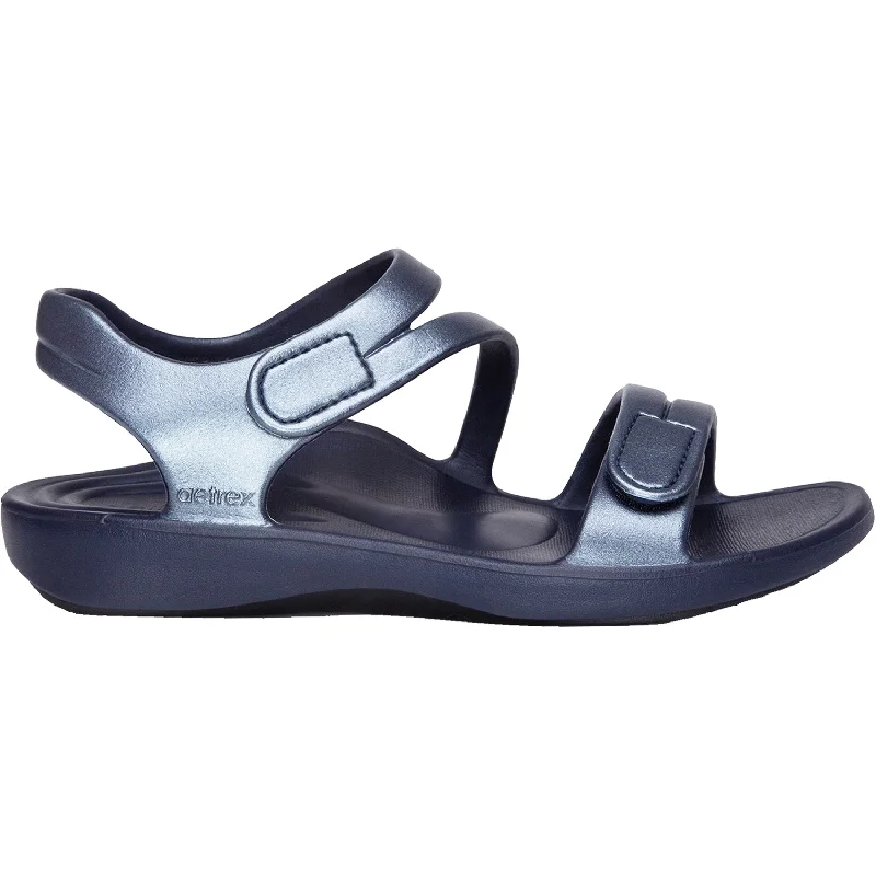 Men's sandals with a shock - absorbing insoleMen's sandals with a shock - absorbing insoleWomen's Aetrex Jillian Sport Shimmer Navy EVA