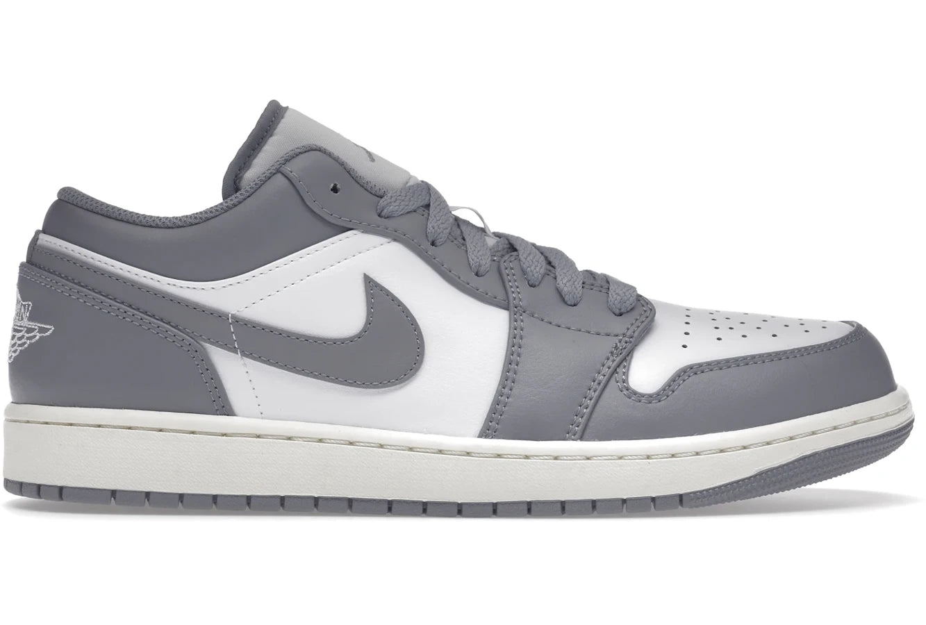 Men's skateboarding sneakers with a vulcanized soleAir Jordan 1 Low Vintage Grey