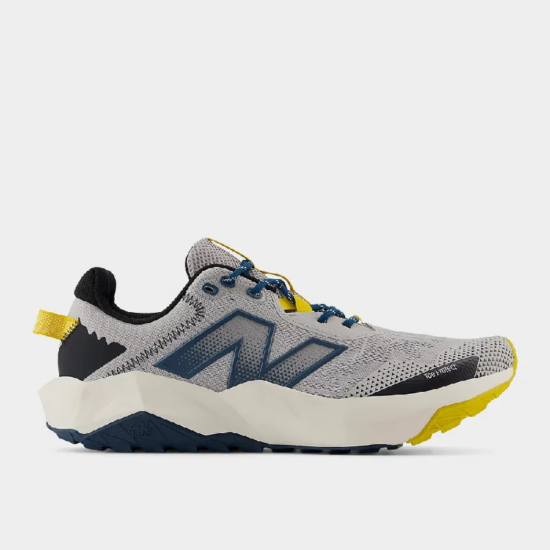 Men's casual leather sneakers with a distressed finishNew Balance Mens Nitrel V6 Trail Running Grey/blue _ 182825 _ Grey