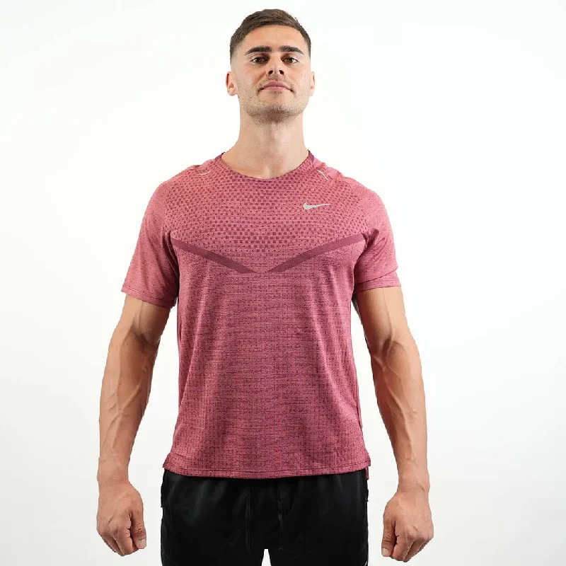 Men's sneaker collabs with famous designersMen's Nike Dri-Fit Rise 365 Running TechKnit ADV Short Sleeve T - Shirt (Maroon)