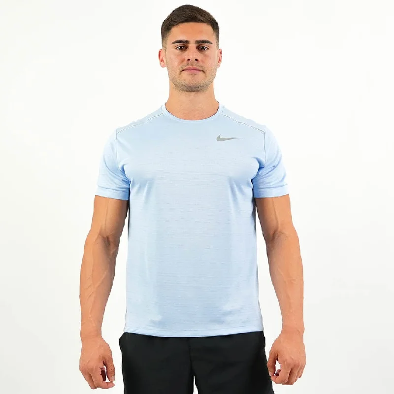 Men's classic - style sneakers with a modern twistNike Miller 1.0 Short Sleeve T - Shirt (Aqua Angel)