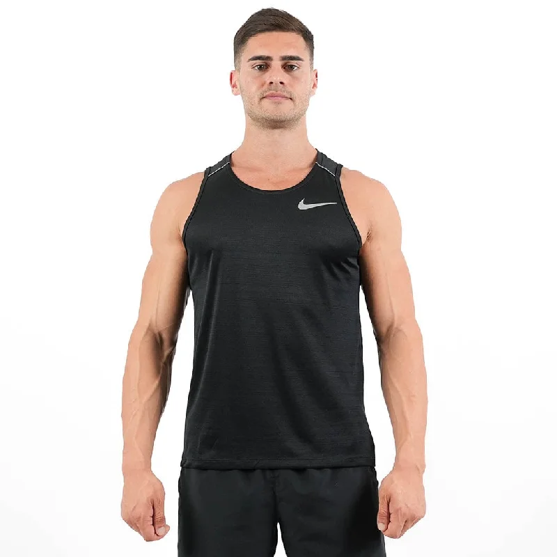 Men's skateboarding sneakers with a vulcanized soleNike Miller 1.0 Tank Top/Singlet (Black)