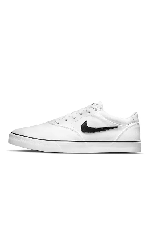 Men's classic white leather sneakers with black lacesNike SB Chron 2 Canvas Shoe White Black