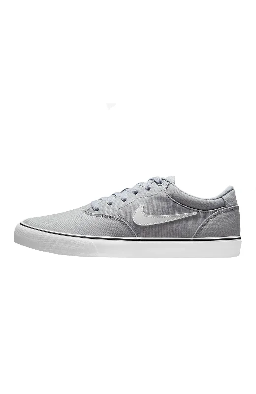 Men's running sneakers with shock - absorbing solesNike SB Chron 2 Particle Grey