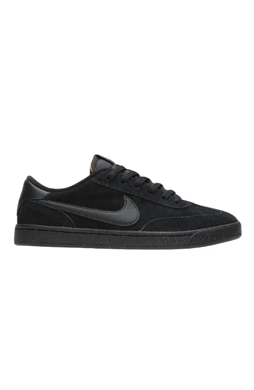 Men's classic - style sneakers with a modern twistNike SB FC Classic Black Vivid Orange