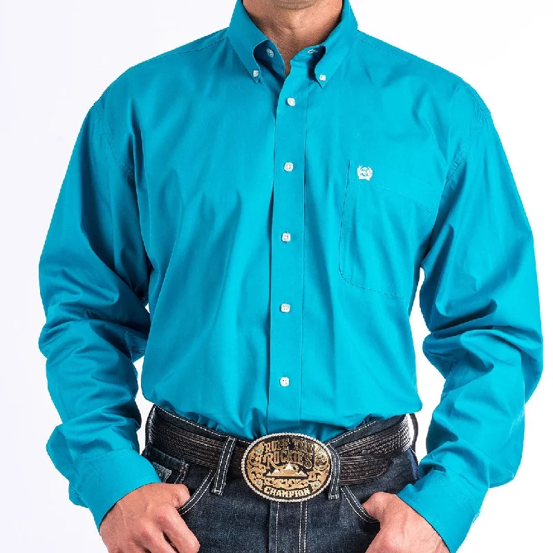 Men's western boots in a rich brown or black leatherCinch Men's L/S Classic Fit Solid Western Button Down Shirt in Turquoise